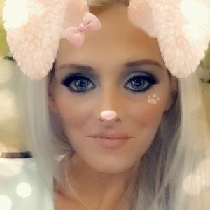 Meet your Posher, Adriann